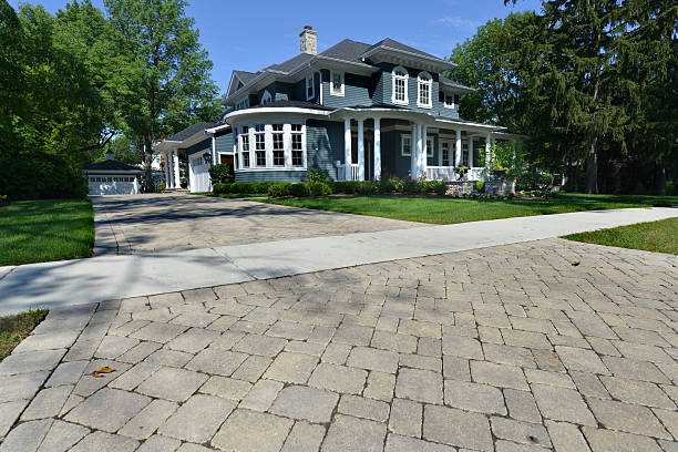 Best Professional Driveway Pavers  in Hebron, IN